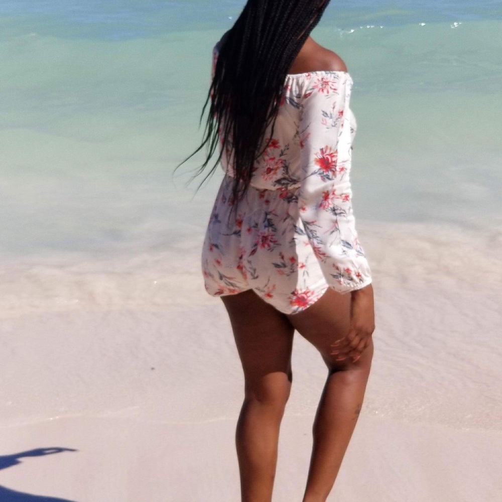 Romper - Picture 2 of 2